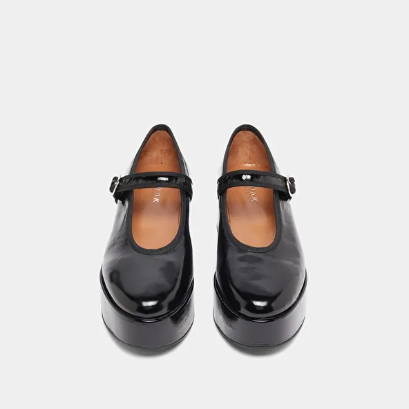 Ballet flats with platforms in black pleated patent