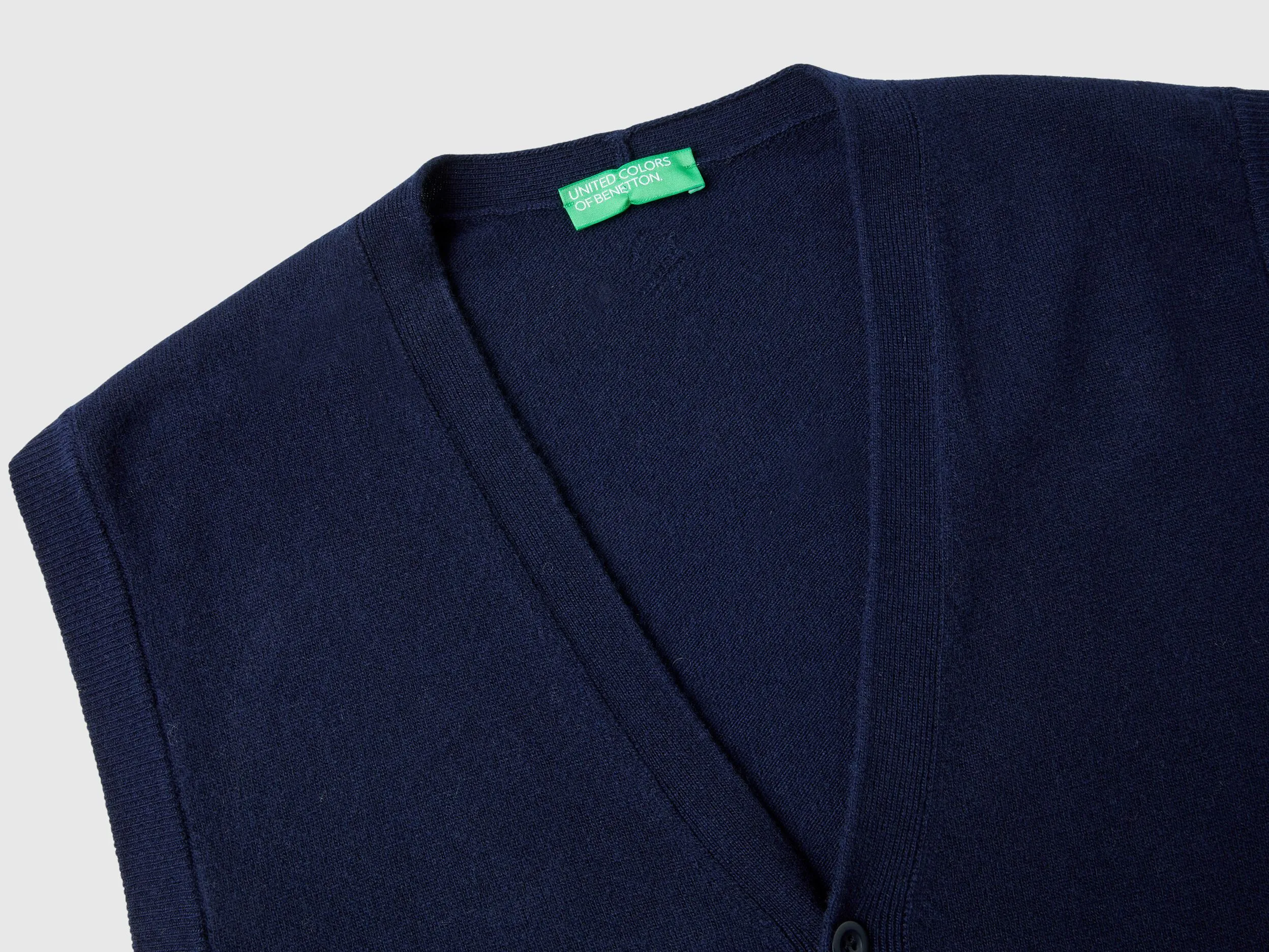 Dark blue vest in pure Merino wool - Dark Blue | Benetton