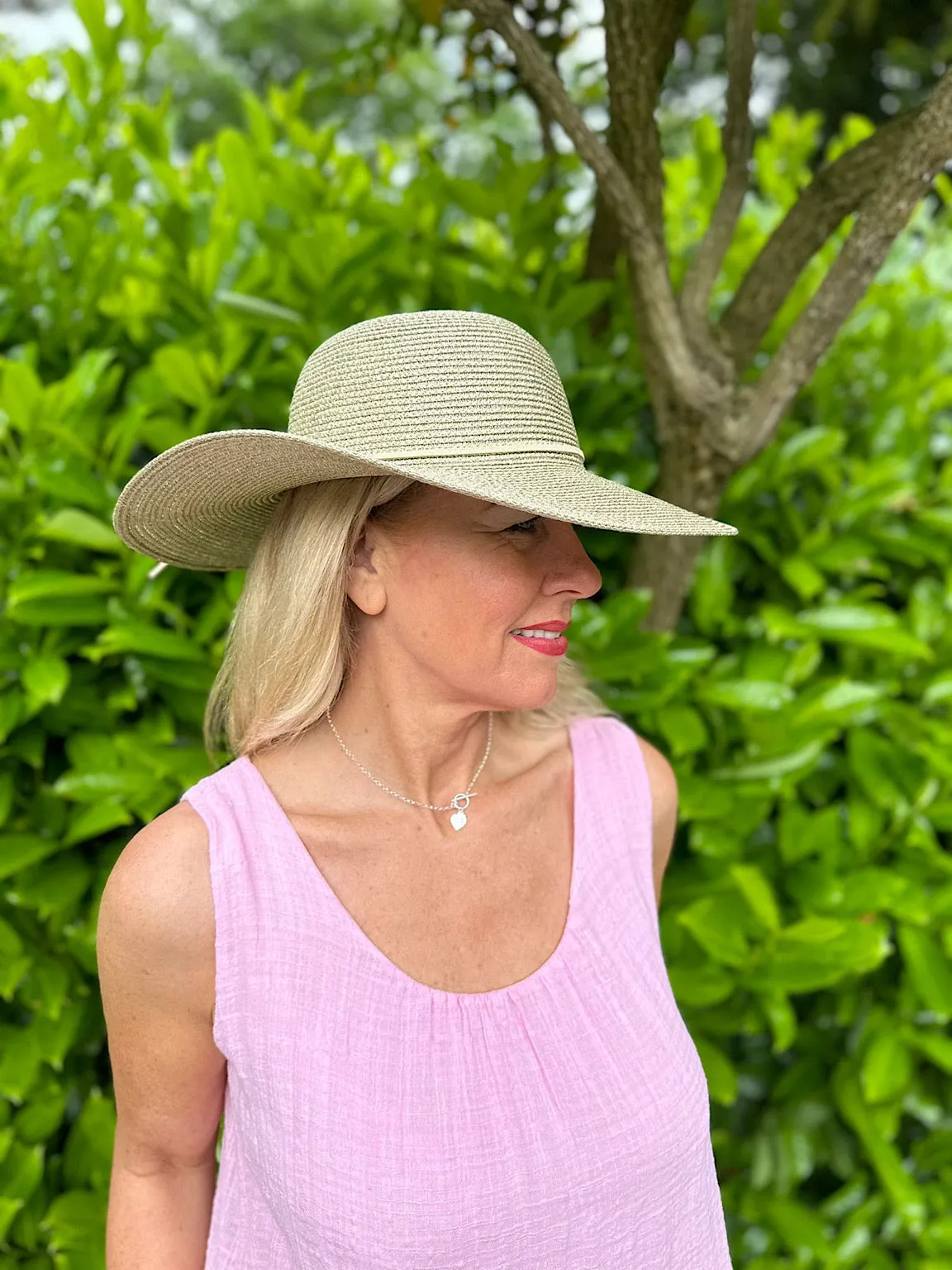 Gold Shimmer Bow Detail Sun Hat