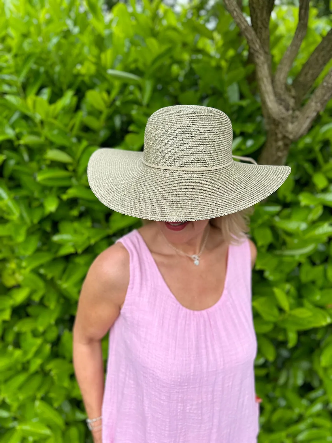 Gold Shimmer Bow Detail Sun Hat