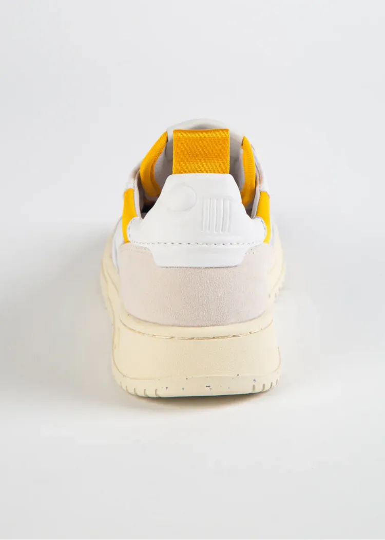 Oncept Phoenix Sneaker White Cloud