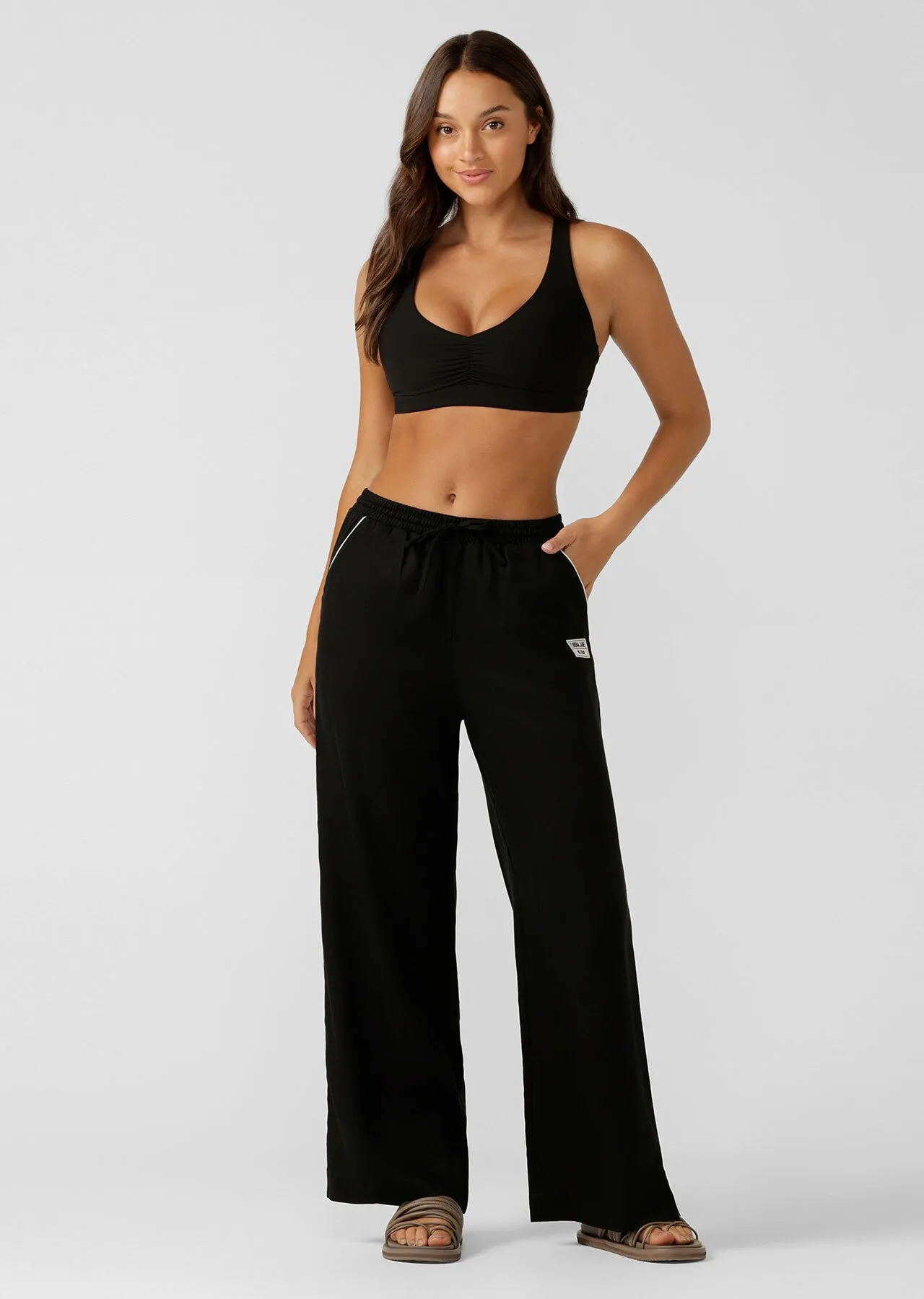 Take A Breather Lightweight Pant | Pants | Lorna Jane Australia